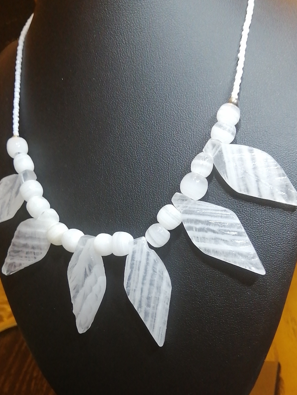 Gorgeous White Aventurine Leaf Necklace 16.5" Long